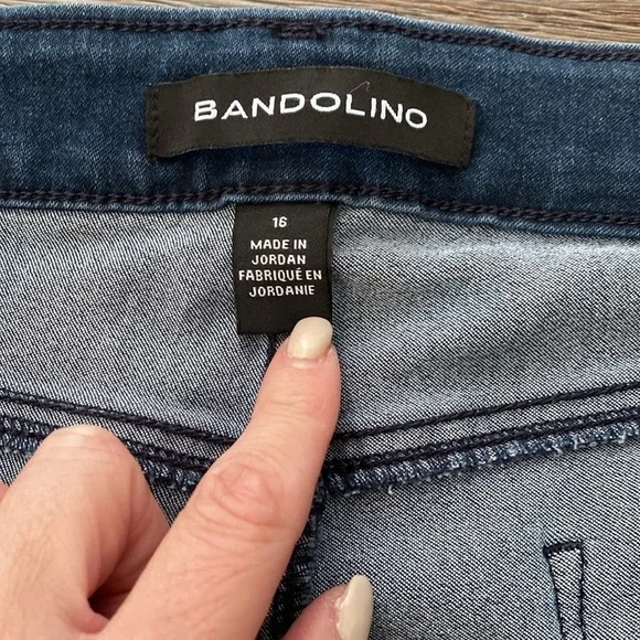 Bandolino Women's Amy Modern Straight Leg Tummy Slimming High Rise Jeans | 16 - Picture 4 of 10